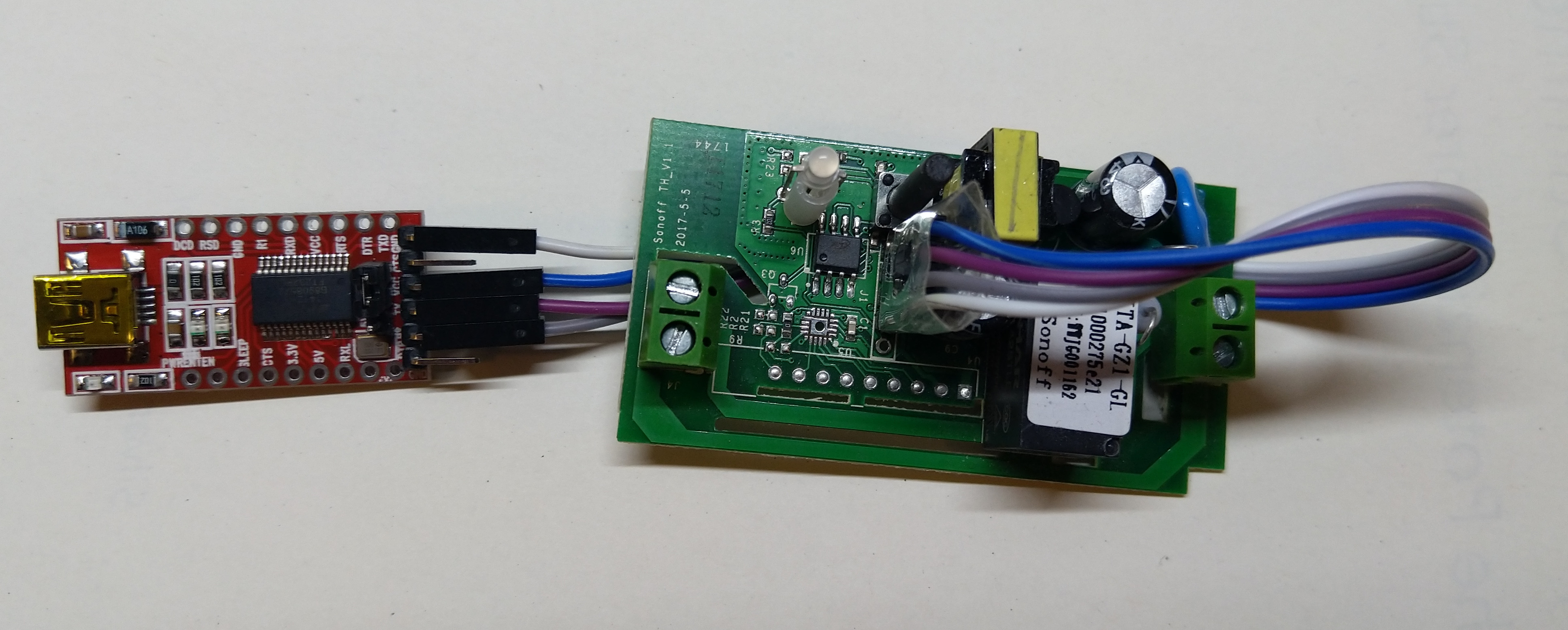 Sonoff Basic Schalter mit Seriell USB Adapter verbinden