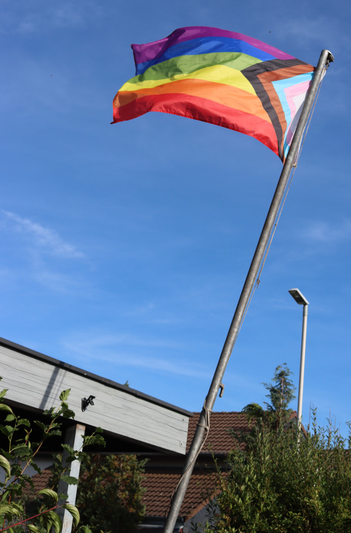 Fahnenmast für Regenbogenfahne
