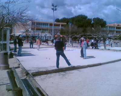 201004-bormes-les-mimosas-ostern.jpg