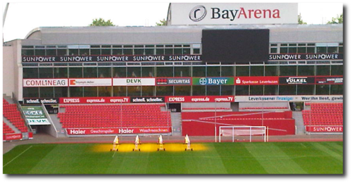 201108-bay-arena-rasenbeleutung.png