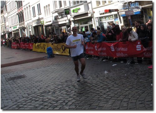 201204-marathon-3.jpg